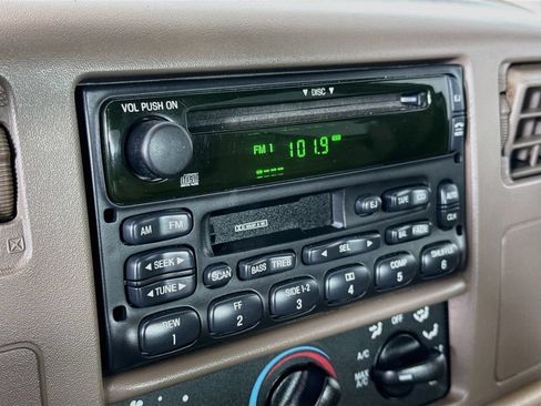 Used 1999 Ford F250 Lariat AWD/4WD image 13