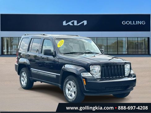 Used 2011 Jeep Liberty Sport w/ Popular Equipment Group AWD/4WD image 1