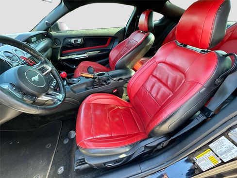 Used 2018 Ford Mustang Premium w/ Ecoboost Performance Package image 13