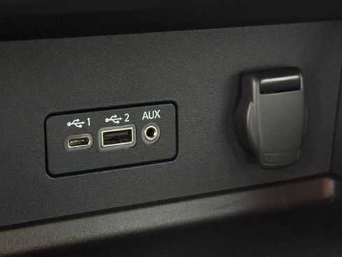 Used 2022 Nissan Sentra SR FWD image 17