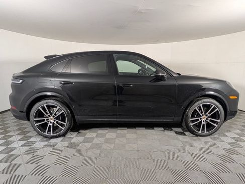 New 2026 Porsche Cayenne Coupe AWD/4WD image 8