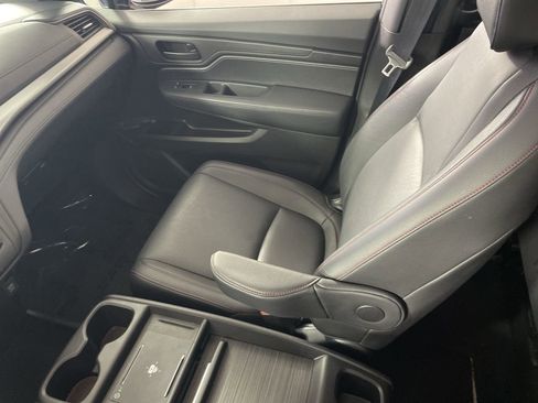 Used 2025 Honda Odyssey Sport-L image 23