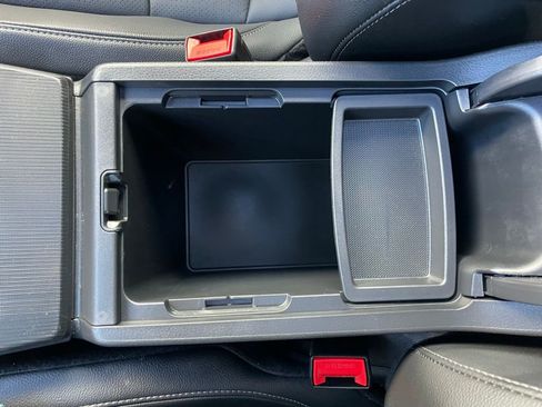 Certified 2025 Honda Civic Sport image 21