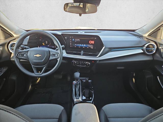 Used 2026 Chevrolet Trax LT FWD image 17