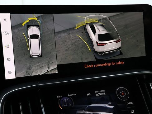 New 2026 Lexus LX 600 4WD w/ Premium Package image 23