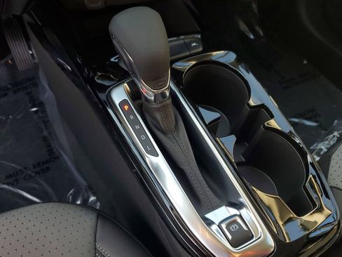 New 2026 Chevrolet Trax LT image 25