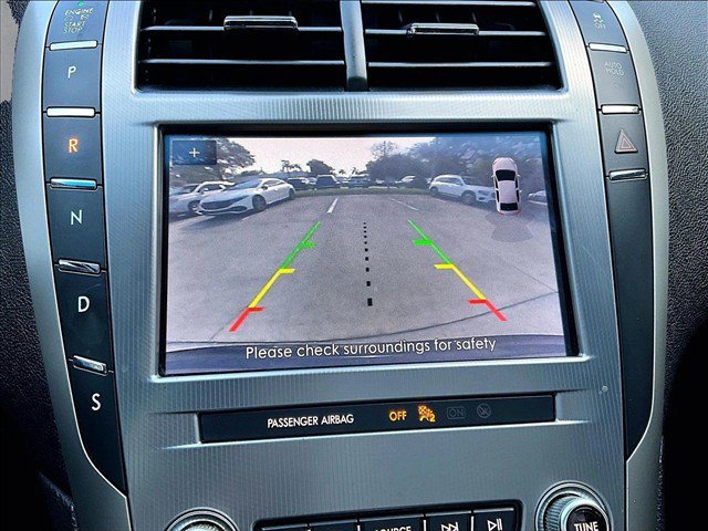 Used 2020 Lincoln MKZ FWD image 23