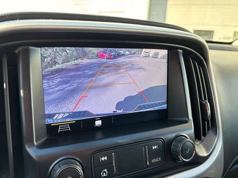 Used 2020 GMC Canyon SLE w/ Elevation Edition AWD/4WD image 31
