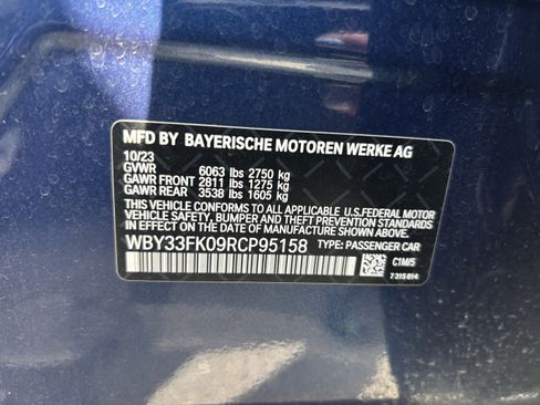 Used 2024 BMW i5 eDrive40i w/ Convenience Package RWD image 38