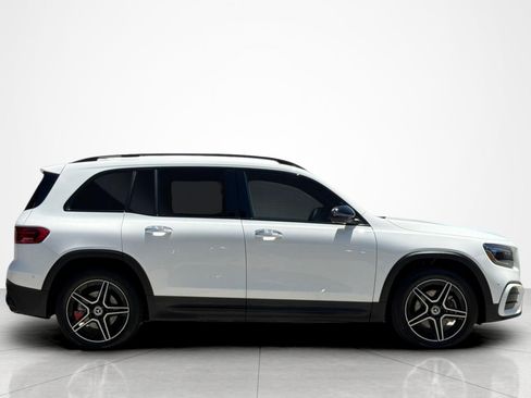 Used 2026 Mercedes-Benz GLB 250 image 6