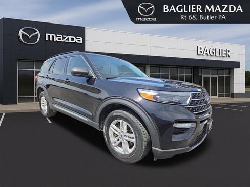 Used 2022 Ford Explorer XLT AWD/4WD image 1
