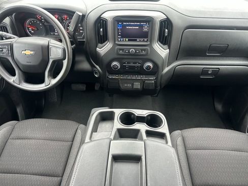 Used 2023 Chevrolet Silverado 1500 Custom image 12