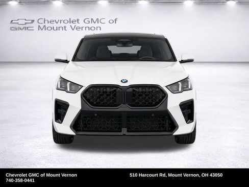 Used 2026 BMW X2 xDrive28i w/ M Sport Package AWD/4WD image 18