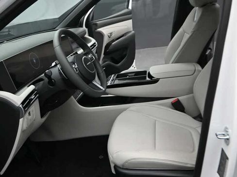 New 2026 Hyundai Tucson Limited AWD/4WD image 18