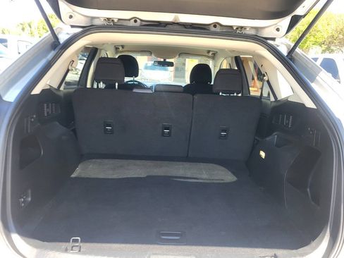 Used 2017 Ford Edge SEL AWD/4WD image 30