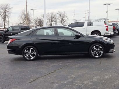 Used 2023 Hyundai Elantra SEL w/ Convenience Package