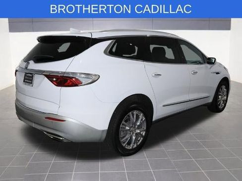 Used 2023 Buick Enclave Premium w/ Experience Buick Package AWD/4WD image 8