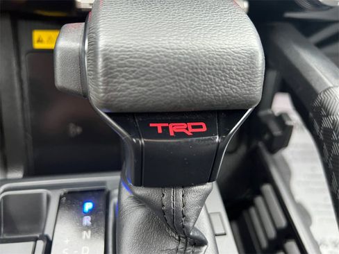 Used 2024 Toyota Tacoma TRD Off-Road image 25