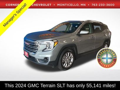 Used 2024 GMC Terrain SLT