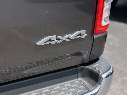Used 2021 RAM 1500 Big Horn AWD/4WD image 12