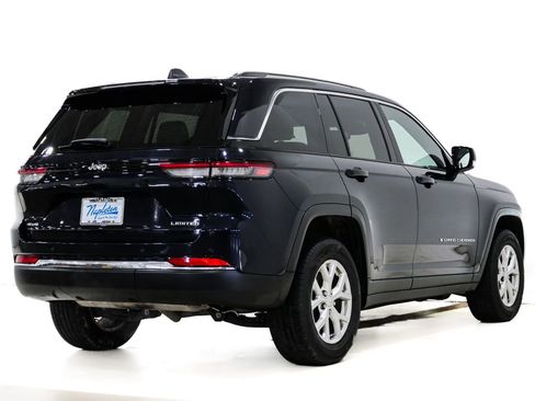 Used 2023 Jeep Grand Cherokee Limited w/ Trailer Tow Package image 7