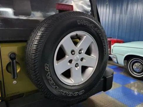 Used 2010 Jeep Wrangler Sport AWD/4WD image 49