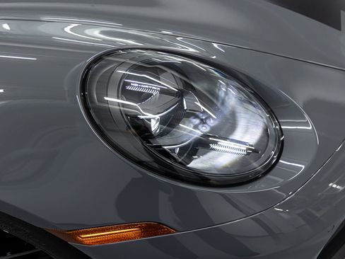 Used 2026 Porsche 911 Carrera GTS RWD image 11