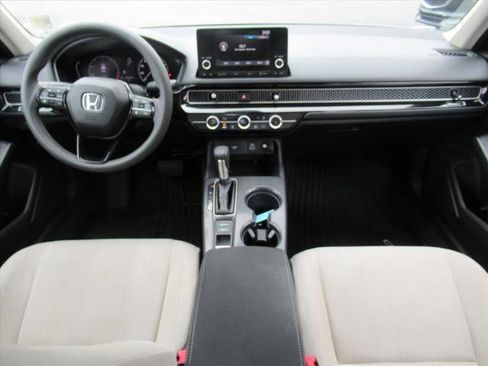 Used 2022 Honda Civic LX image 12