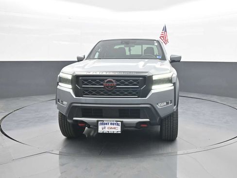Used 2023 Nissan Frontier PRO-4X w/ Pro Convenience Package AWD/4WD image 3