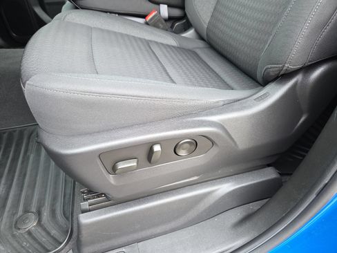 Used 2022 Chevrolet Silverado 1500 Custom RWD image 21