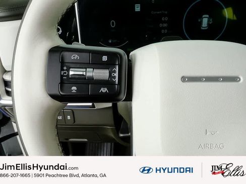New 2025 Hyundai Santa Fe Calligraphy FWD image 16