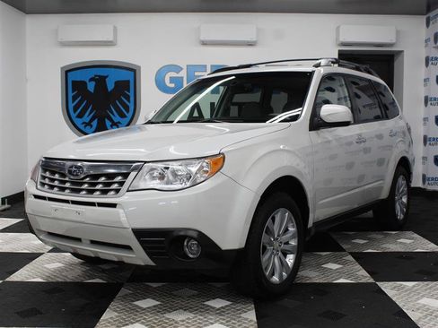 Used 2011 Subaru Forester 2.5X Limited image 1