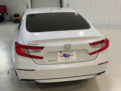 Used 2020 Honda Accord LX image 8
