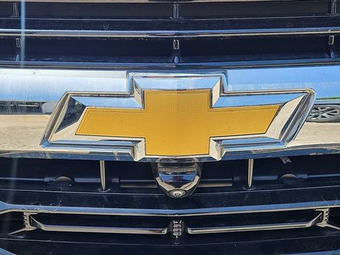 Certified 2025 Chevrolet Tahoe LS RWD image 31