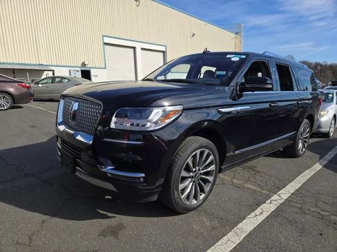Used 2020 Lincoln Navigator L Reserve image 1