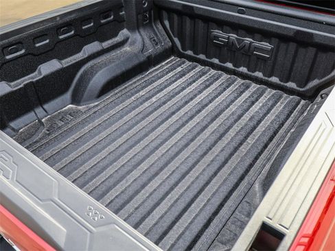 New 2026 GMC Canyon Elevation w/ Convenience Package image 11