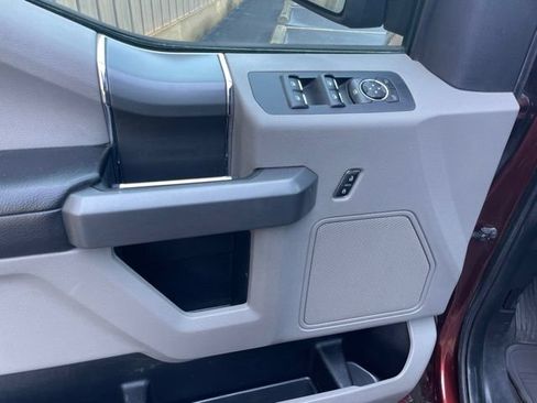 Used 2015 Ford F150 XLT w/ Equipment Group 302A Luxury AWD/4WD image 24