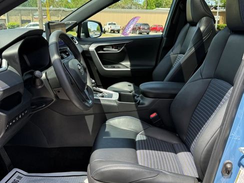 Used 2024 Toyota RAV4 XSE w/ Advanced Technology Package AWD/4WD image 16