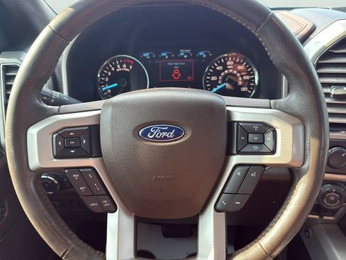 Used 2018 Ford F150 King Ranch w/ Equipment Group 601A Luxury AWD/4WD image 14