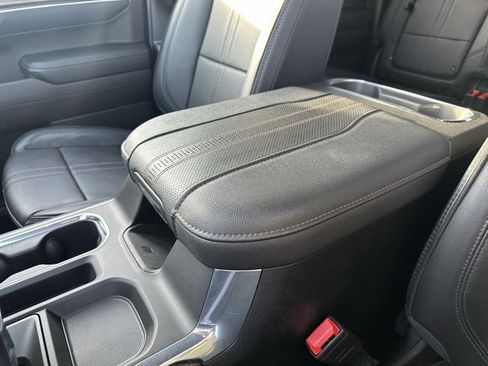 Used 2023 Chevrolet Silverado 1500 High Country w/ High Country Premium Package image 12