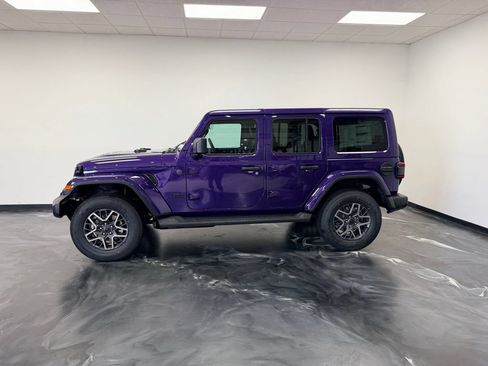 New 2026 Jeep Wrangler Unlimited Sahara AWD/4WD image 2