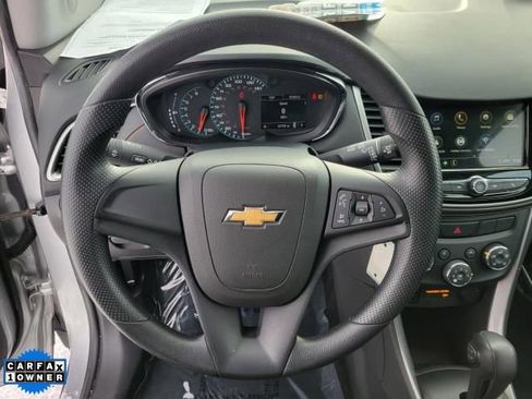 Used 2018 Chevrolet Trax LS image 19