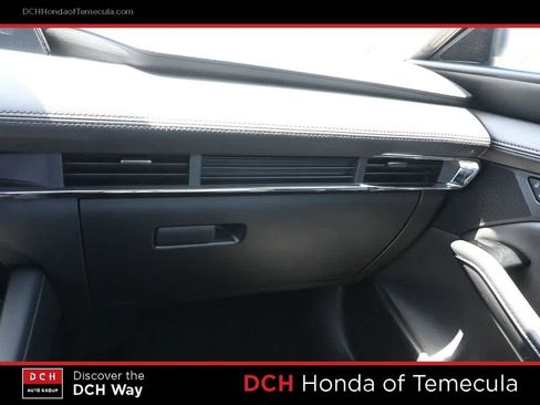 Used 2023 MAZDA MAZDA3 s FWD image 14