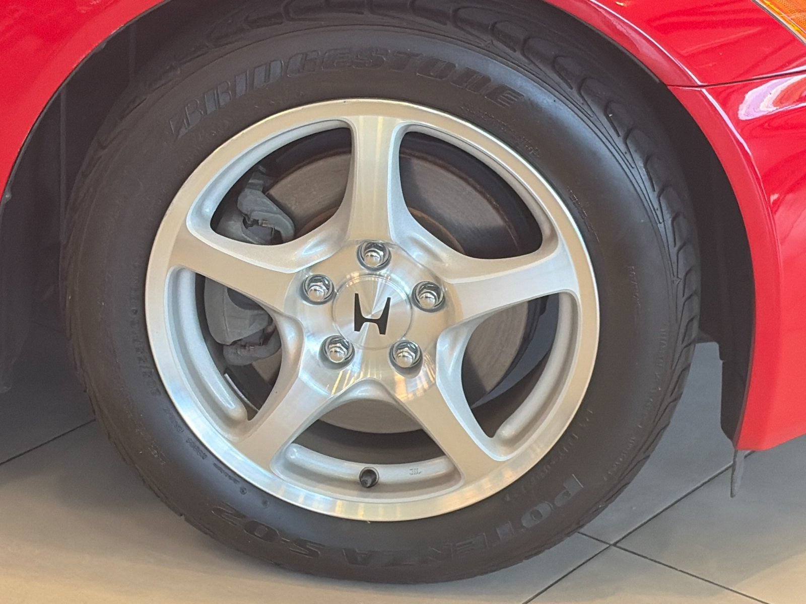 Used 2000 Honda S2000 image 23