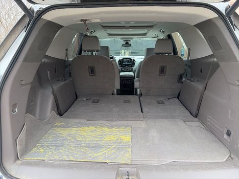 Used 2019 Chevrolet Traverse Premier w/ LPO, 'HIT The Road' Package image 4