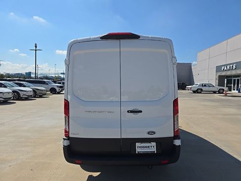 New 2025 Ford Transit 250 148 Medium Roof RWD image 7