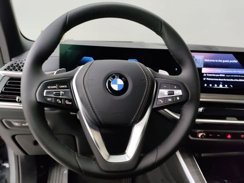 New 2026 BMW X5 sDrive40i w/ Premium Package image 16