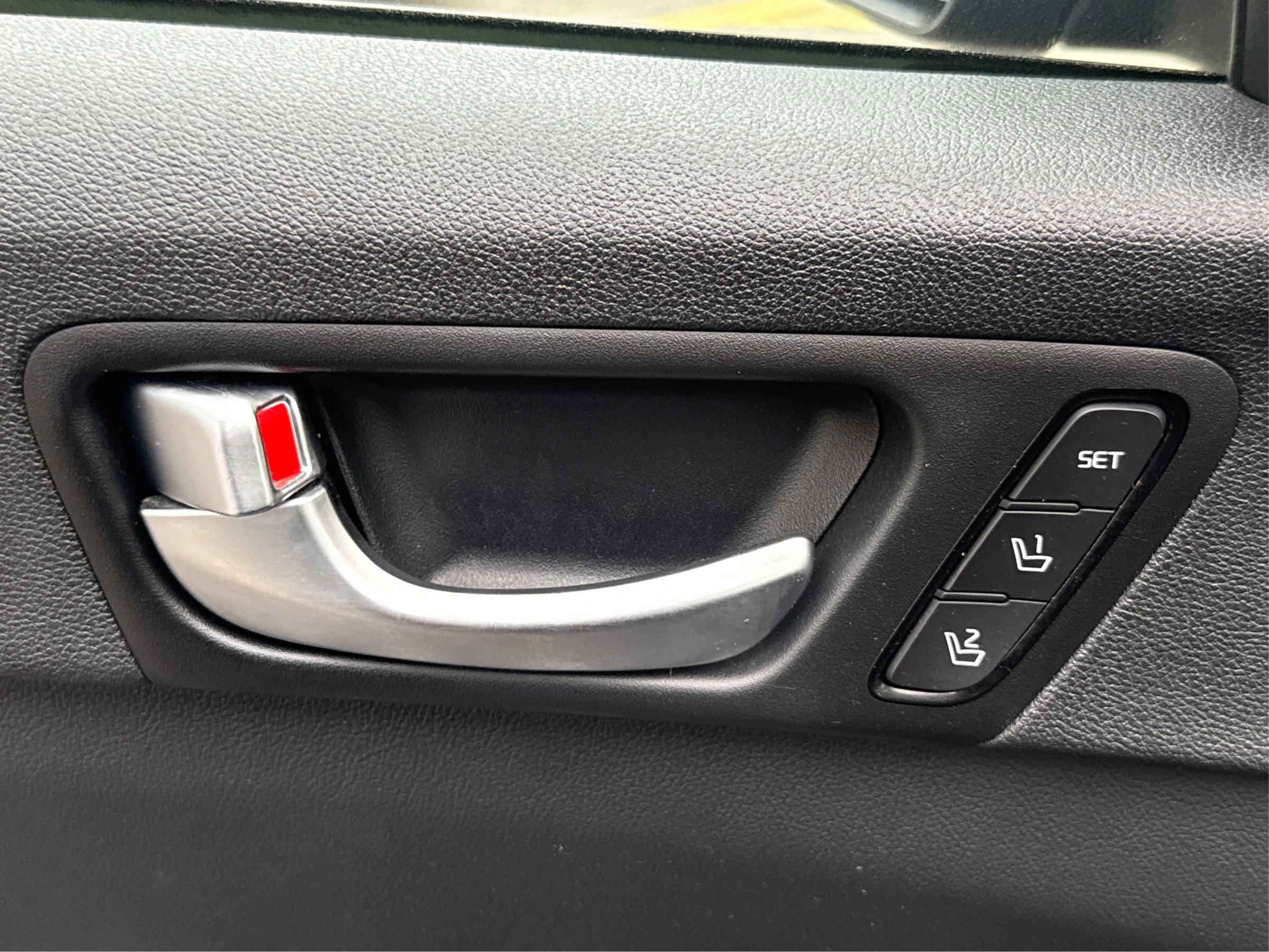 Used 2018 Kia Optima SX FWD image 21