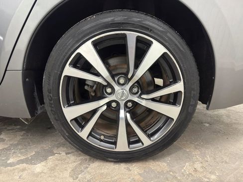 Used 2017 Nissan Maxima 3.5 S image 14