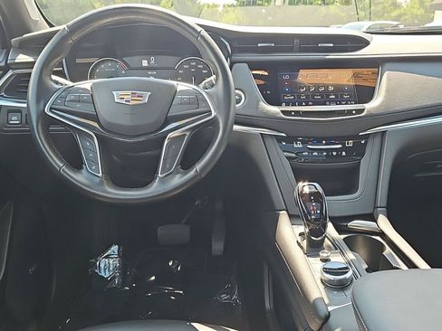 Used 2023 Cadillac XT5 Premium Luxury AWD/4WD image 13